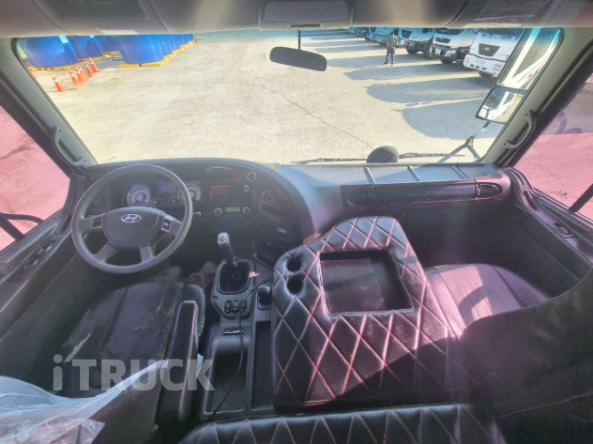 현대 어부바카 메가트럭 와이드캡 4.5톤 9