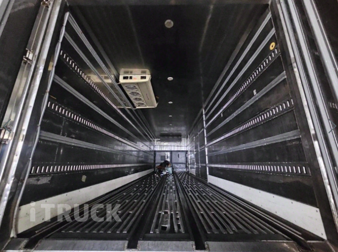 타타대우 노부스 280 후축 냉동탑 5톤 수동 4