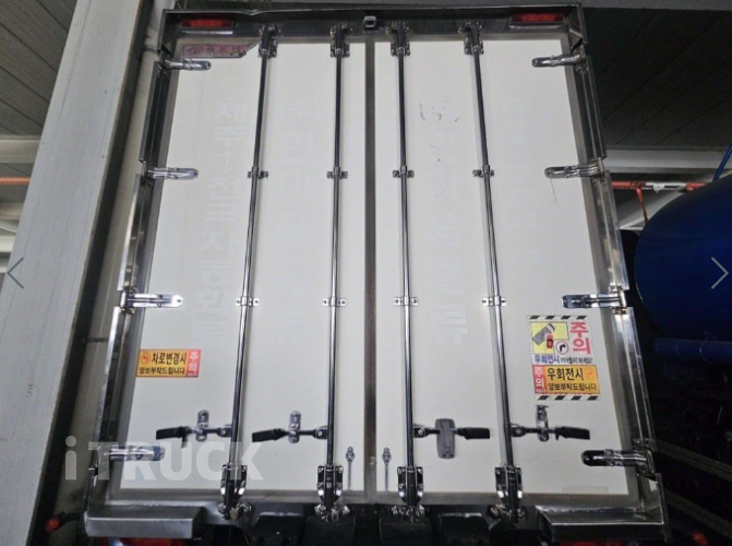 타타대우 노부스 280 후축 냉동탑 5톤 수동 5