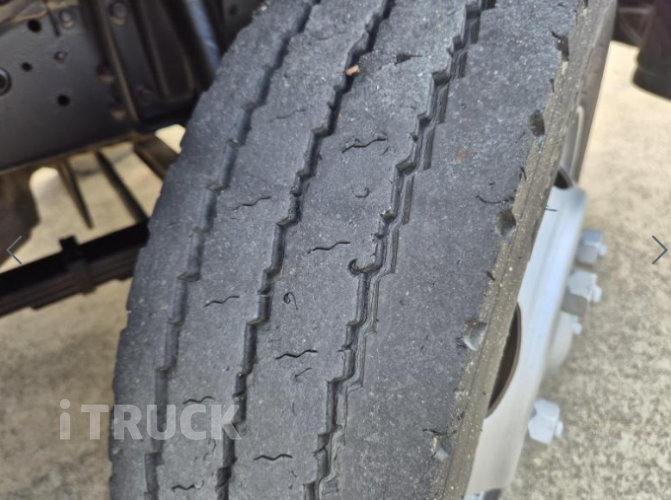 현대 이마이티 2.5톤 카고 슈퍼캡 16