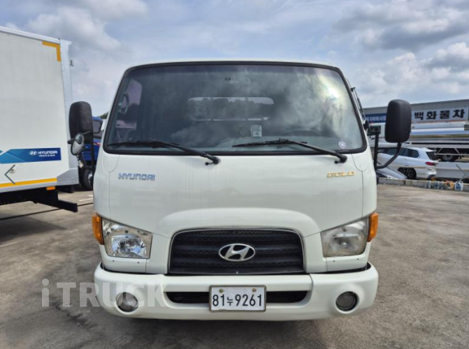 현대 이마이티 2.5톤 카고 슈퍼캡 1