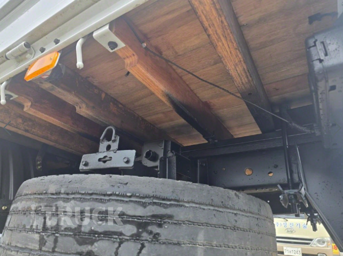 현대 이마이티 2.5톤 카고 15