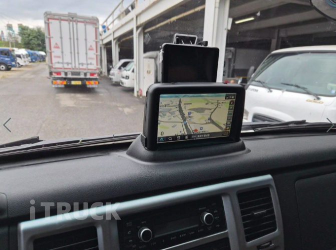 타타대우 더쎈 3.5톤 광폭 카고 슬리퍼캡(더블캡, 크루캡) 12