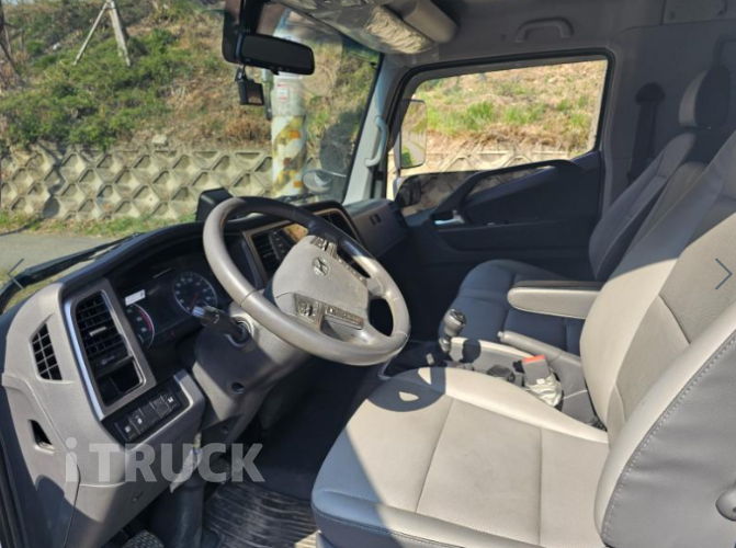 현대 마이티와이드 3.5톤 광폭 카고 슈퍼캡 6