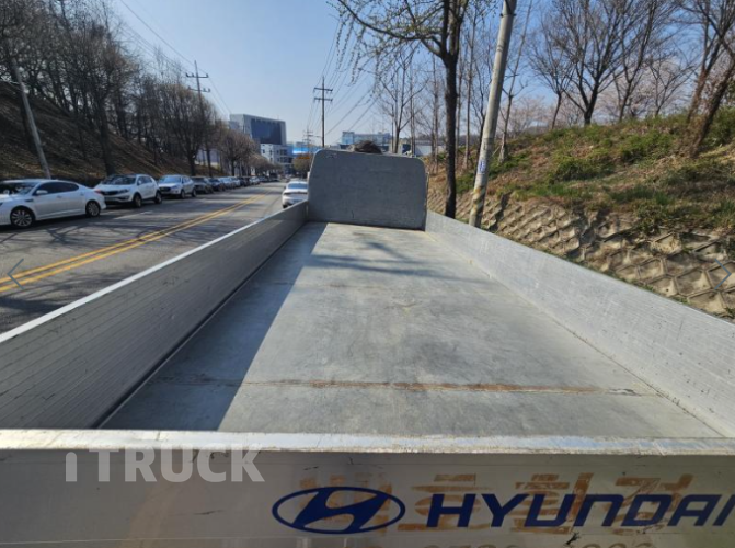 현대 마이티와이드 3.5톤 광폭 카고 슈퍼캡 5