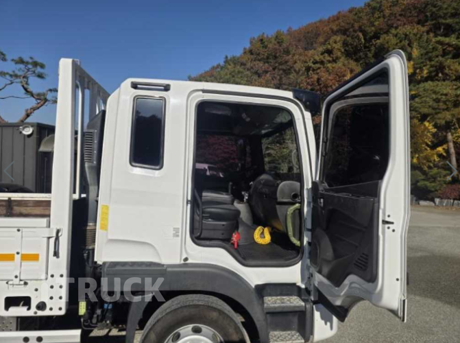 현대 메가트럭 280 단바리 카고 5톤 수동 11