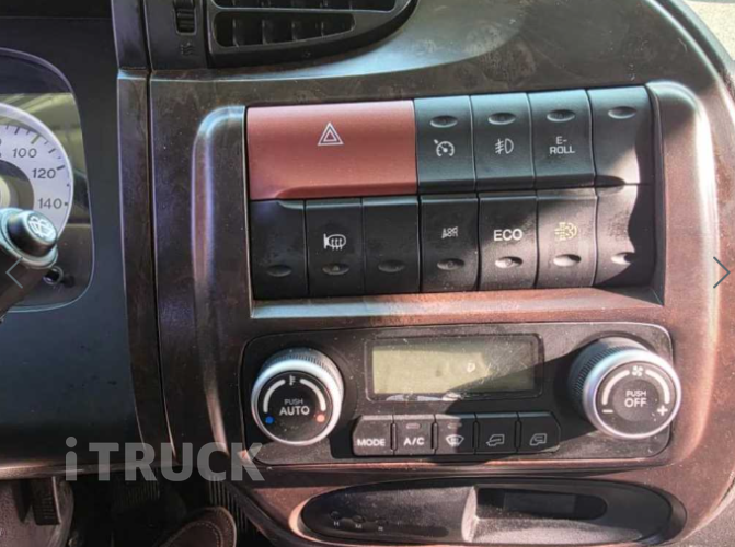 현대 메가트럭 280 단바리 카고 5톤 수동 17