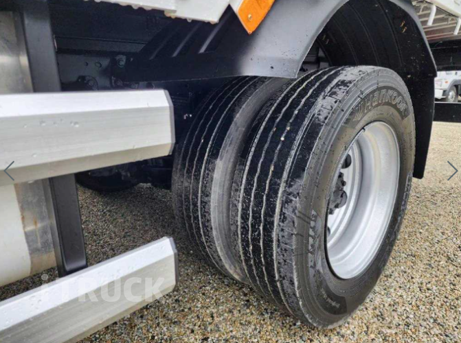 현대 메가트럭 280 단바리 카고 5톤 수동 11