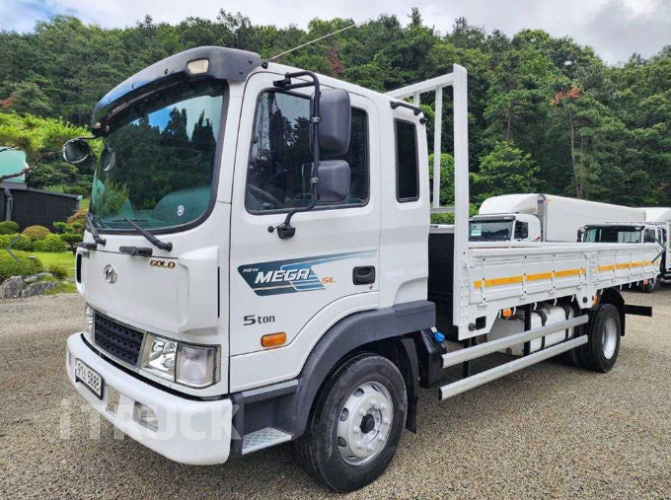 현대 메가트럭 280 단바리 카고 5톤 수동 0