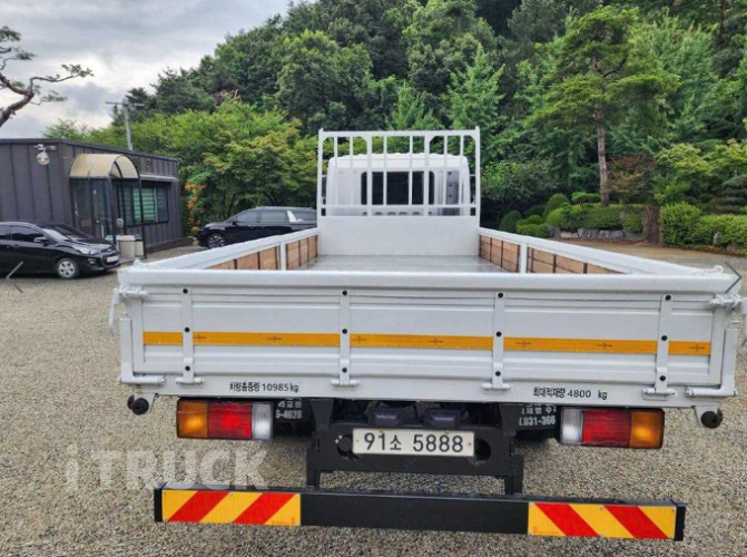 현대 메가트럭 280 단바리 카고 5톤 수동 6