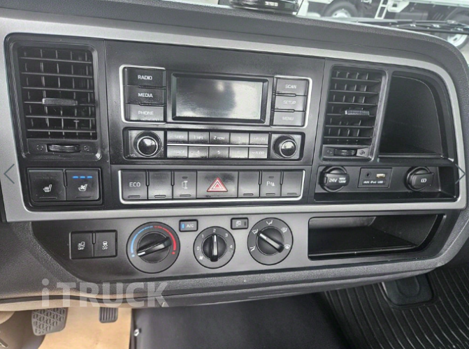 현대 올뉴마이티 3.5톤 카고 슈퍼캡 12