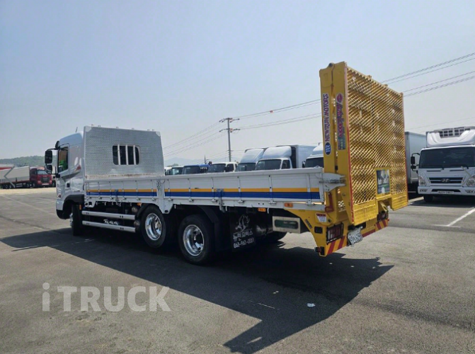 현대 어부바카 파비스 5톤 6