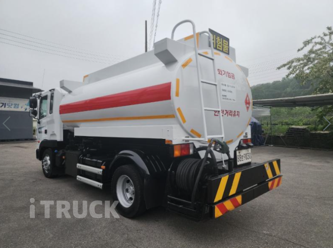 현대 탱크로리 메가트럭 10,000L 수동 6