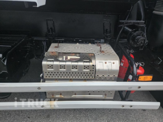 현대 탱크로리 메가트럭 10,000L 수동 10