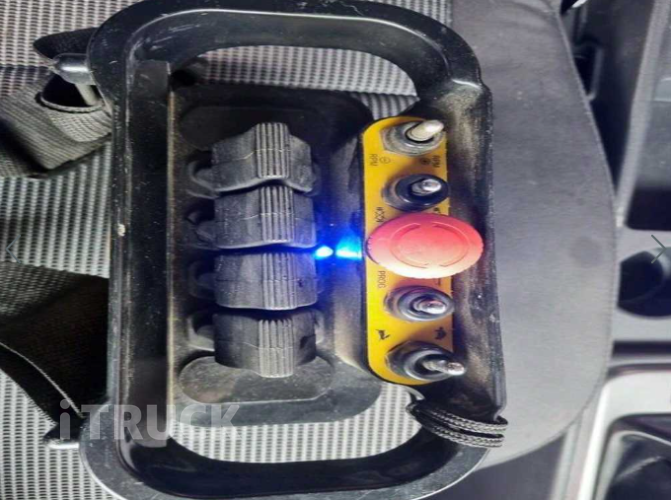 현대 카고크레인 수산중공업 올뉴마이티 3.5톤 11