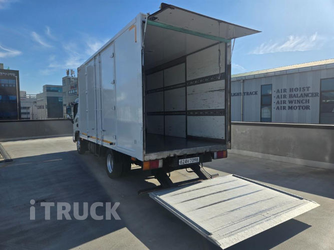 현대 올뉴마이티 3.5톤 익스하이탑 슈퍼캡 4