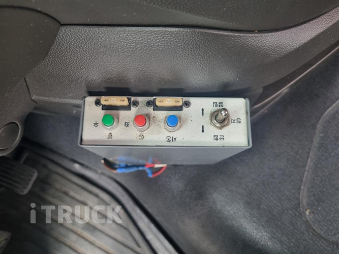 현대 엑시언트 암롤 540 24톤 오토 리타더 앞축 13