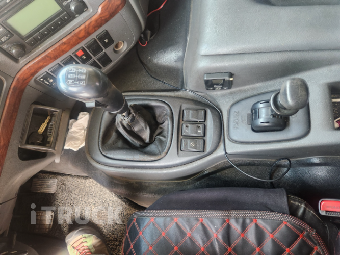 현대 트라고 400 십바리 카고 14톤 수동 4