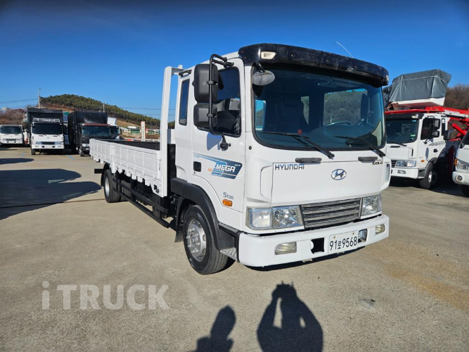 현대 메가트럭 260 단바리 카고 5톤 수동