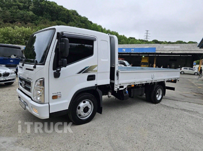 현대 올뉴마이티 2.5톤 카고 슈퍼캡