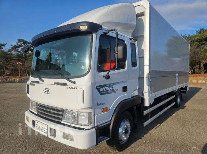 현대 메가트럭 250 단바리 윙바디 5톤 수동