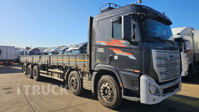 현대 엑시언트 프로 540 후축 카고 25톤 오토 - 중고 트럭 매물 이미지