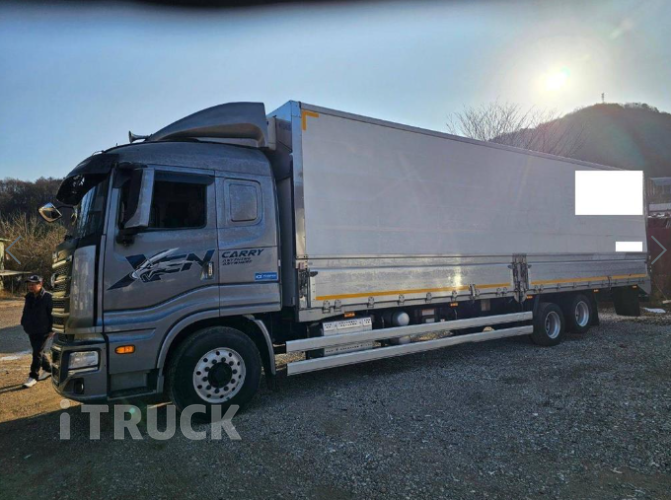 타타대우 맥쎈 320 후축 윙바디 8.5톤 오토 - 중고 트럭 매물 이미지