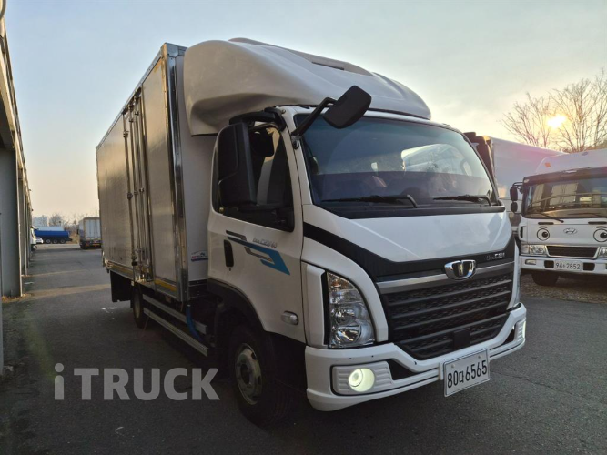 타타대우 더쎈 3.5톤 냉동탑 - 중고 트럭 매물 이미지