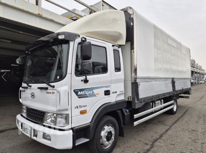 현대 메가트럭 280 단바리 윙바디 5톤 수동 - 중고 트럭 매물 이미지