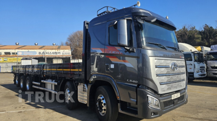 현대 엑시언트 540 후축 카고 25톤 오토 리타더 - 중고 트럭 매물 이미지