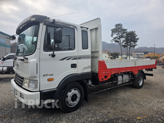 현대 메가트럭 260 단바리 카고 4.5톤 수동 - 중고 트럭 매물 이미지