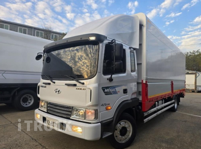 현대 메가트럭 280 단바리 윙바디 4.5톤 수동 - 중고 트럭 매물 이미지