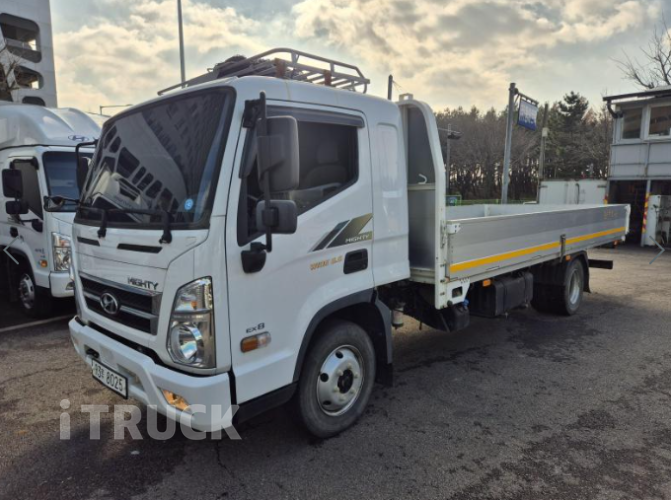 현대 마이티와이드 3.5톤 광폭 카고 슈퍼캡 - 중고 트럭 매물 이미지