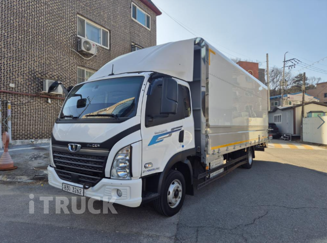 타타대우 더쎈 4톤 광폭 윙바디 슬리퍼캡(더블캡, 크루캡) - 중고 트럭 매물 이미지