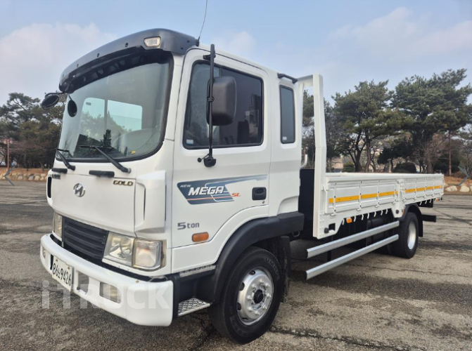 현대 메가트럭 250 단바리 카고 5톤 수동 - 중고 트럭 매물 이미지