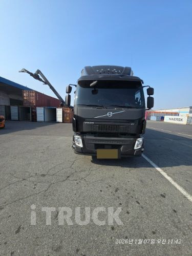 볼보 FE 325 후축 윙바디 9.5톤 오토 - 중고 트럭 매물 이미지