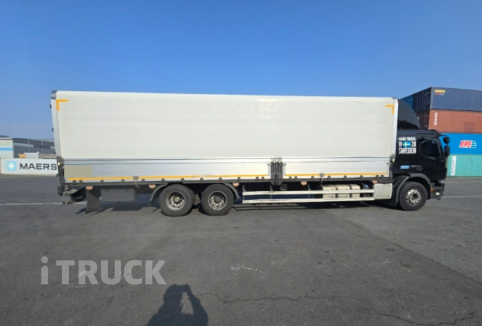 볼보 FE 350 후축 윙바디 9.5톤 오토 - 중고 트럭 매물 이미지