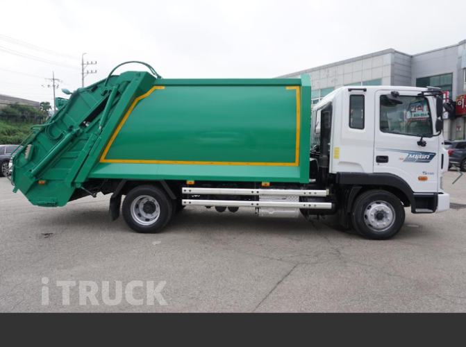 현대 압축진개 메가트럭 5톤 밀판식 배출 - 중고 트럭 매물 이미지