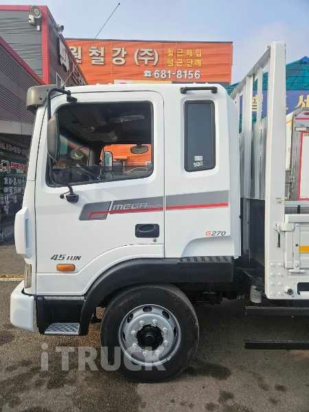 현대 메가트럭 260 단바리 카고 4.5톤 수동 - 중고 트럭 매물 이미지