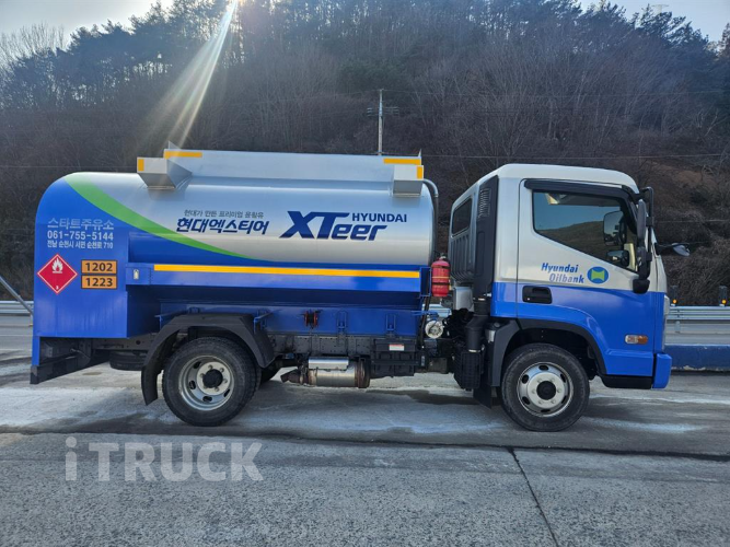 현대 탱크로리 올뉴마이티 알탱크 4,900L 수동 - 중고 트럭 매물 이미지