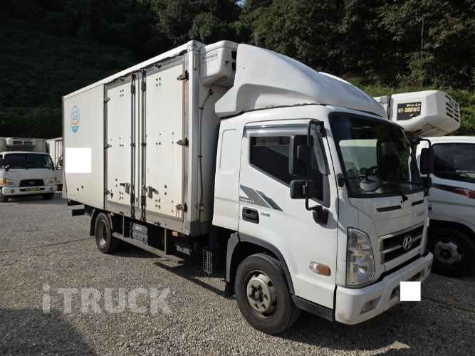 현대 마이티 3.5톤 냉동탑 - 중고 트럭 매물 이미지