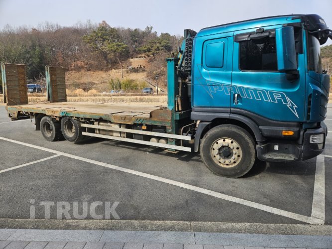 타타대우 프리마 320 앞축 카고 7.5톤 수동 - 중고 트럭 매물 이미지