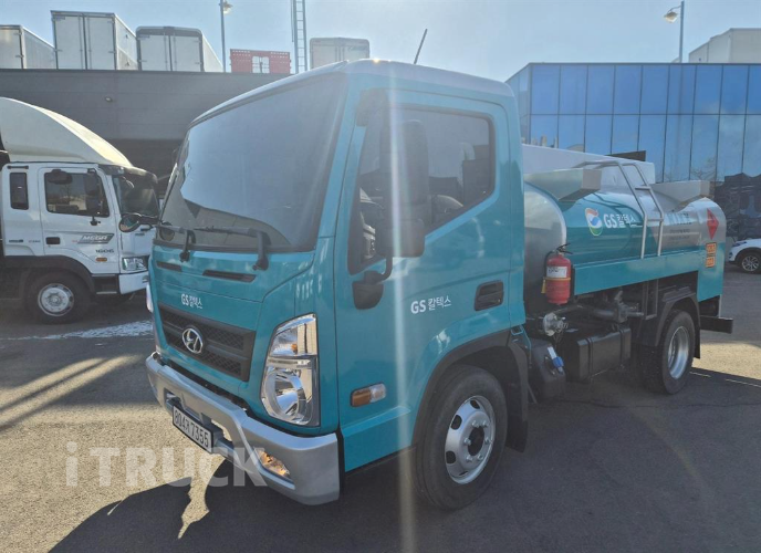 현대 홈로리 올뉴마이티 3,000L 다니엘주유기 자동릴 - 중고 트럭 매물 이미지