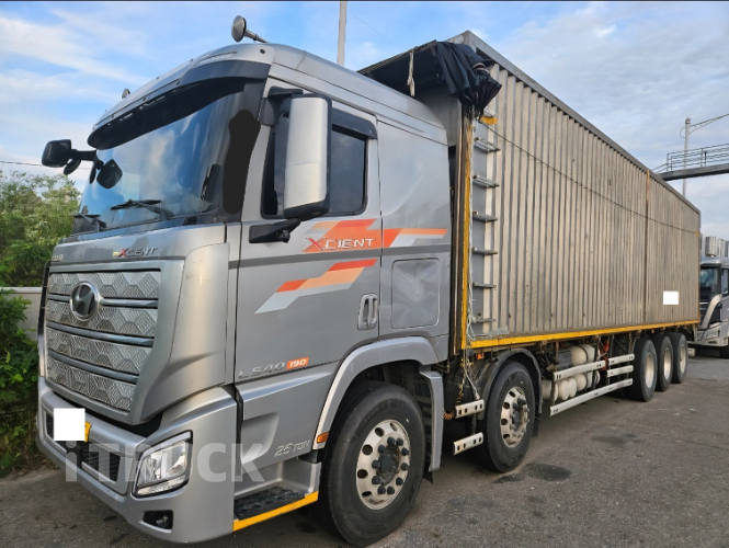 현대 우드칩 25톤 540 후축 오토 - 중고 트럭 매물 이미지