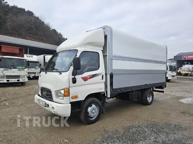 현대 이마이티 2.5톤 윙바디 일반캡 - 중고 트럭 매물 이미지
