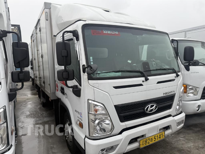 현대 올뉴마이티 2.5톤 냉동탑 - 중고 트럭 매물 이미지