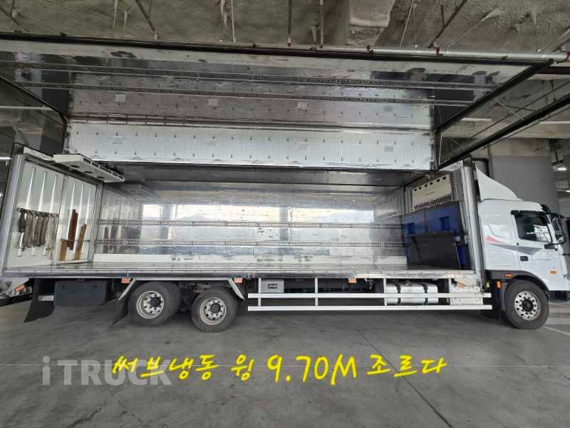 현대 파비스 325 후축 냉동윙 8.5톤 오토 리타더 - 중고 트럭 매물 이미지