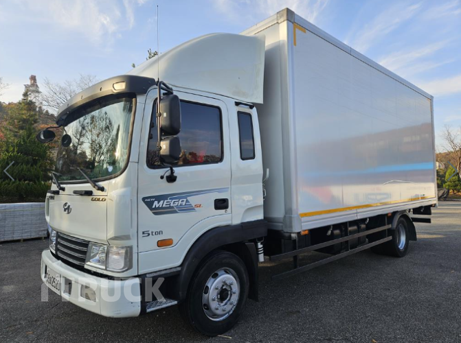 현대 메가트럭 260 단바리 익스하이탑 5톤 수동 - 중고 트럭 매물 이미지