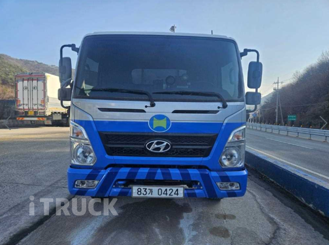 현대 탱크로리 올뉴마이티 알탱크 4,900L 수동 - 중고 트럭 매물 이미지