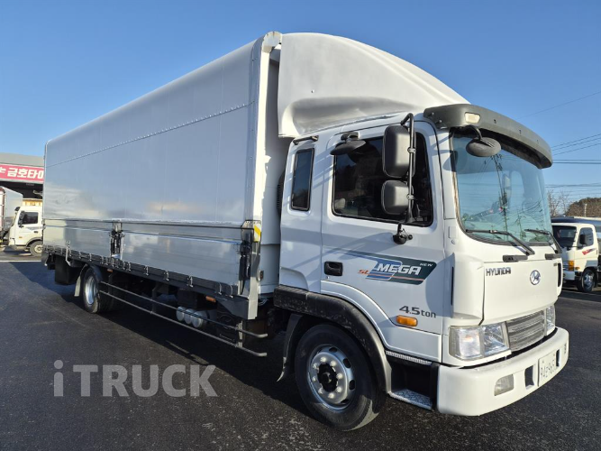 현대 메가트럭 270 단바리 윙바디 5톤 수동 - 중고 트럭 매물 이미지